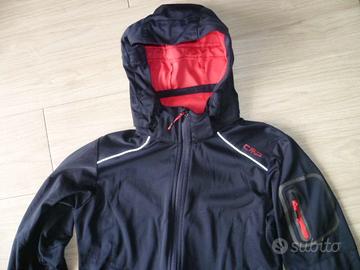 Giacca pantaloni camicie trekking