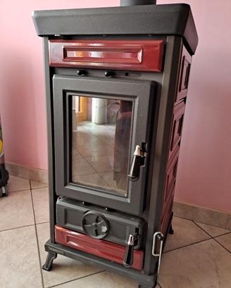 stufa  a legna in ghisa 