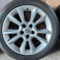 Goodyear efficentgrip performance 2 225/45 17
