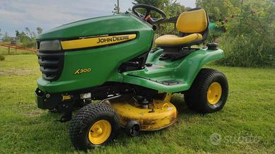 John Deere X300
