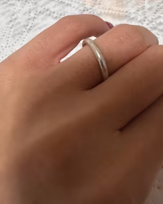 Anello fascia liscia in argento