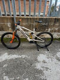 Ebike Mtb Enduro Focus Sam2 6.9 2022