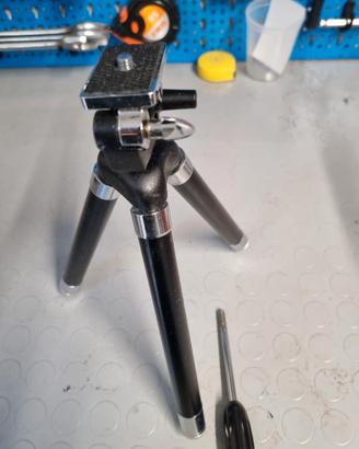 mini treppiede portatile per fotocamera Paim.