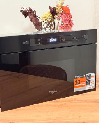 Whirlpool MBNA900B Microonde Incasso Nuovo GARANZI
