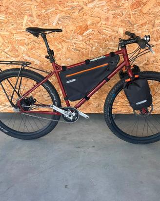 Bici da viaggio Surly Troll in M cambio Rohloffof