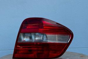 Fanale Posteriore Sinistro Mercedes W164 ML