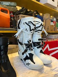 Alpinestars Tech 10 + equipaggiamento cross