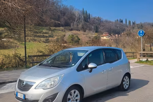 OPEL MERIVA 1.4 BENZINA GPL NEOPATENTATI 