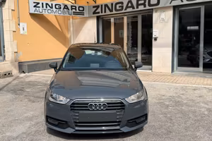 AUDI A1 SPB BI-COLORE 1.4 TDI 90 CV. METAL PLUS PE