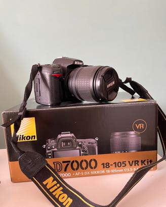 Nikon D7000 kit + 35mm f/1.8 + 18-105mm+ flash+box