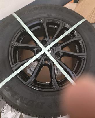 Gomme e cerchi 215/70/16 NUOVI