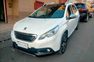 Peugeot 2008 BlueHDi 100 Allure