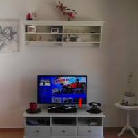 Scaffale Ikea come nuovo.