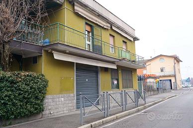 Immobile di 148 m² con 4 locali a Calusco d'Adda