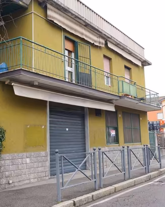Immobile di 148 m² con 4 locali a Calusco d'Adda