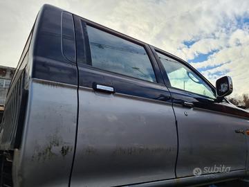 Ricambi MITSUBISHI L200 4X4 2477cc TD del 2000