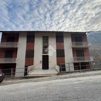 4 LOCALI A ALA DI STURA