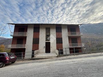 4 LOCALI A ALA DI STURA