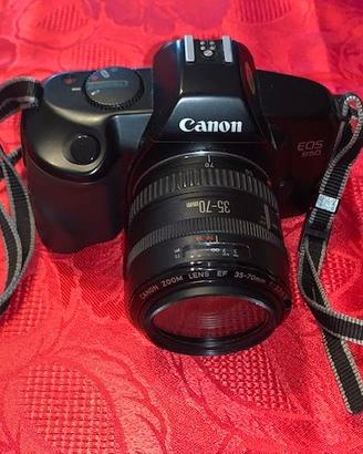 Macchina fotografica Canon EOS 850 analogica