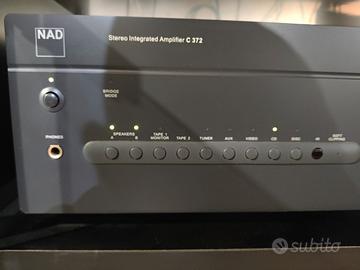NAD C 372 AMPLIFICATORE STEREO