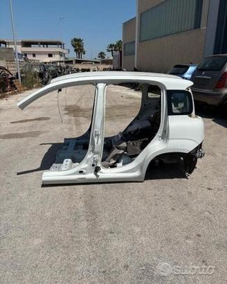Ricambi Fiat Panda 2016 scocca lato sinistro
