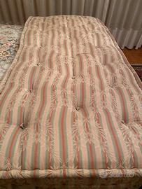 Materasso singolo in lana