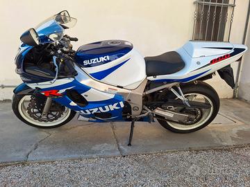 Moto Suzuki GSX-R 600 2001