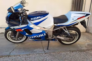 Moto Suzuki GSX-R 600 2001