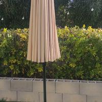 Ombrellone da Giardino Orientabile e Base in Pietr