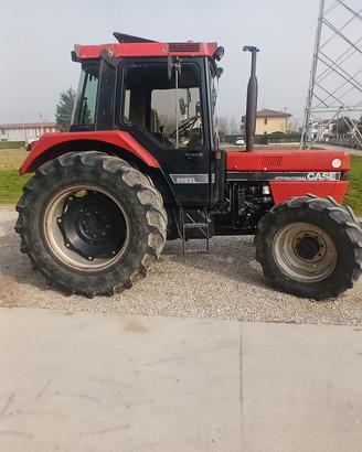 Trattore Case internation 856 XL 
