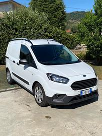 Ford Transit Courier 1.0 100 CV