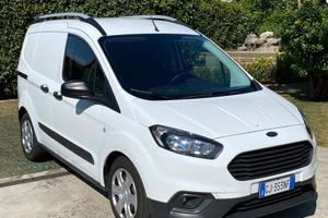 Ford Transit Courier 1.0 100 CV