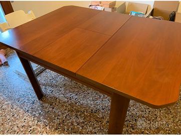 Tavolo da cucina/ sala da pranzo