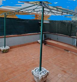 Gazebo 3x3 con telo antipioggia.
