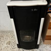 Stufa pellet 18 kw