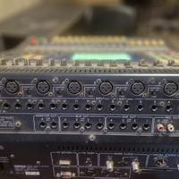 mixer digitale yamaha  03D