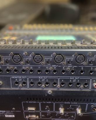 mixer digitale yamaha  03D