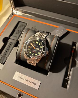 Diver Lorenz 1000 Meters Helium Safe