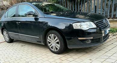Passat berlina Highline full optional 2.0 140cv