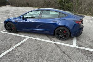 Tesla model 3Performance