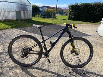 Mtb Canyon Exeed 27,5 taglia S.