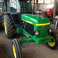 John Deere 2850