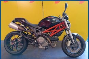 DUCATI Monster 796 Garantita e Finanziabile