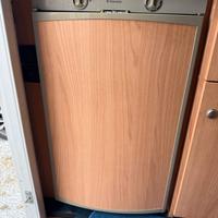 Frigo trivalente dometic