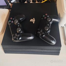 PlayStation 4 pro +8 giochi