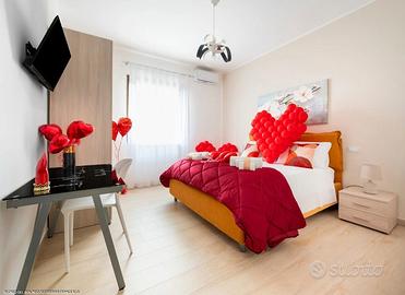 Suite a Leverano Colazione Inclusa e Giardino