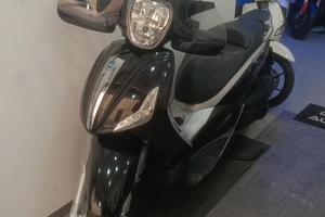 Piaggio Beverly 300 i.e. Led