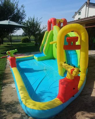 Gonfiabile e ventilatore d’aria