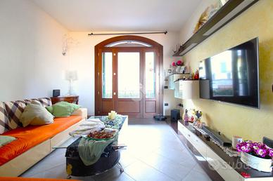 VILLA A SCHIERA A SASSUOLO