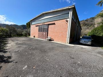 Capannone in zona Casale